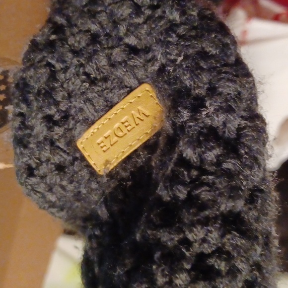 😁2/$8  Or 3/$12 BUNDLE Wedze Hat &NW BootToppers - Picture 6 of 12